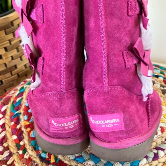 UGG Pink Suede Bow Boots - Picture 3 of 6